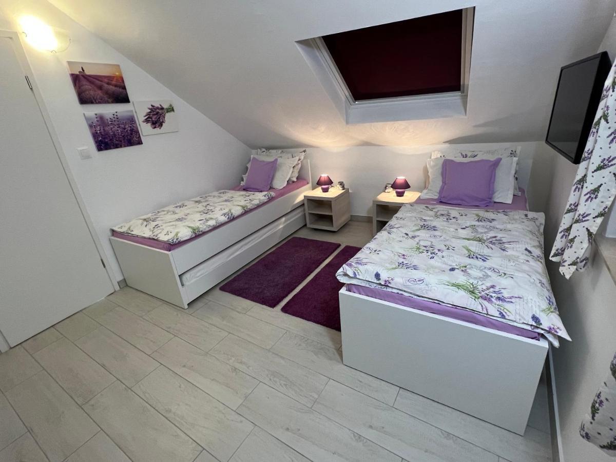 Apt Bobotovi In Center Of Stari Grad, Hvar Kültér fotó