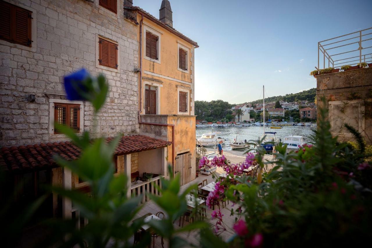 Apt Bobotovi In Center Of Stari Grad, Hvar Kültér fotó